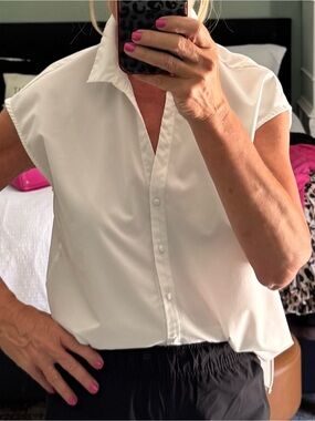White Cap Sleeve Button-Front Blouse Size Small
